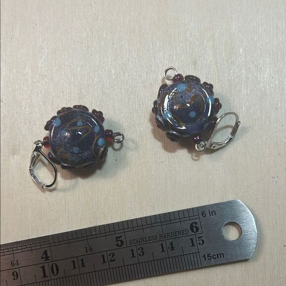 Elegant Blue and Silver Earrings - Picture 5 of 5